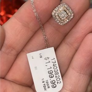 Stunning 3 row diamond white gold necklace